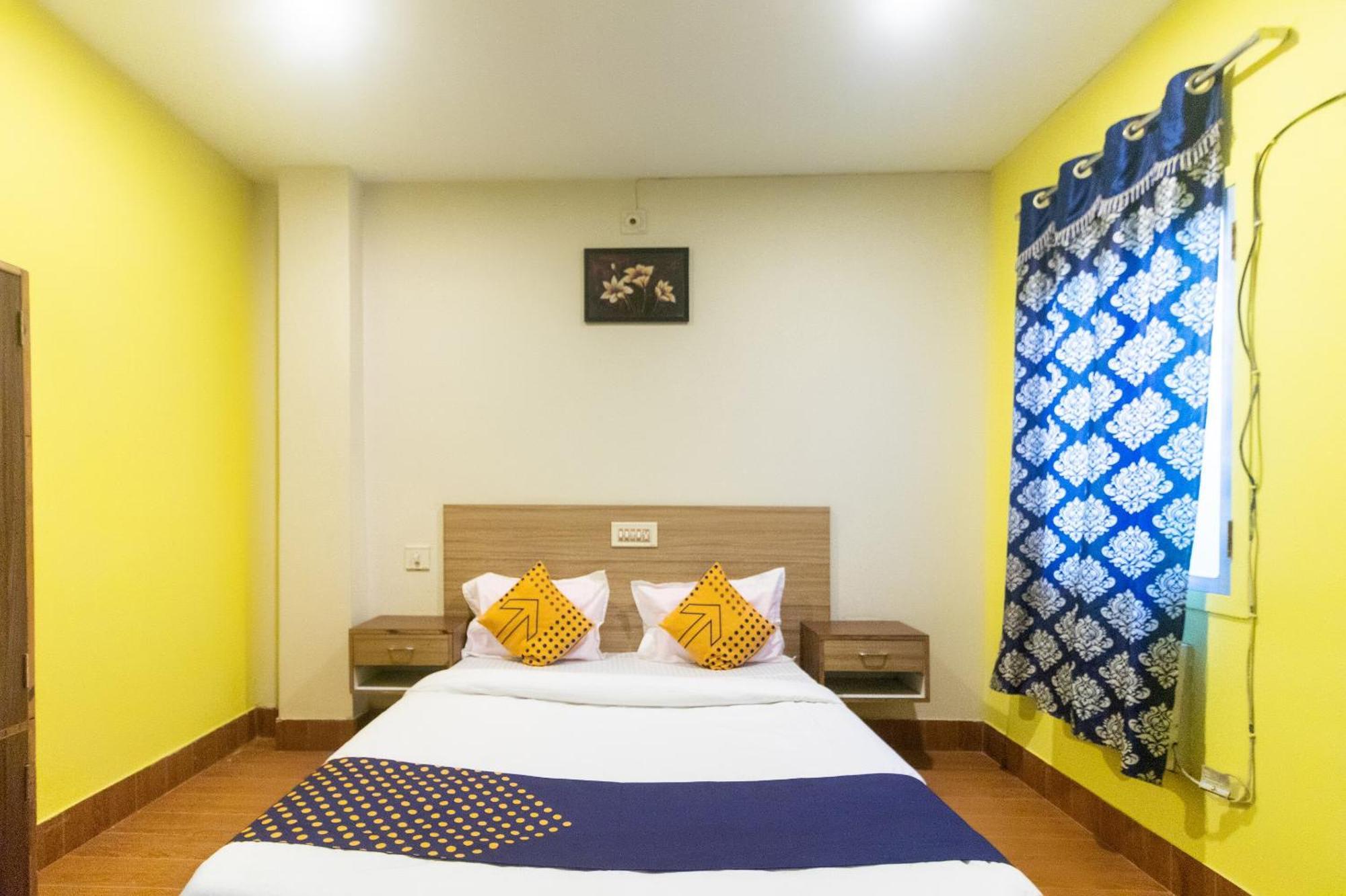 Spot On Prabir Residency Inn Urāli 외부 사진