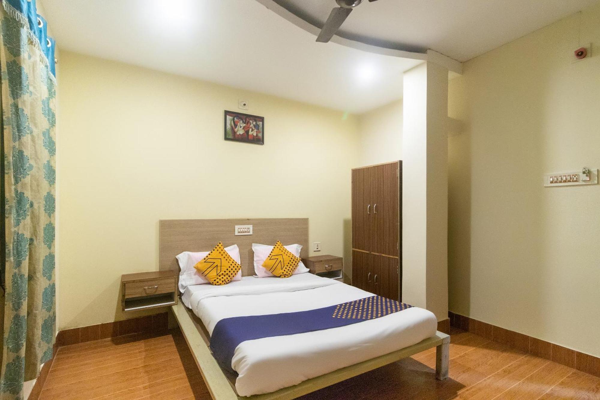 Spot On Prabir Residency Inn Urāli 외부 사진