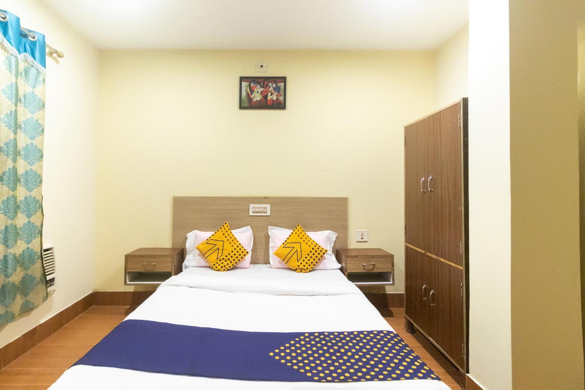 Spot On Prabir Residency Inn Urāli 외부 사진