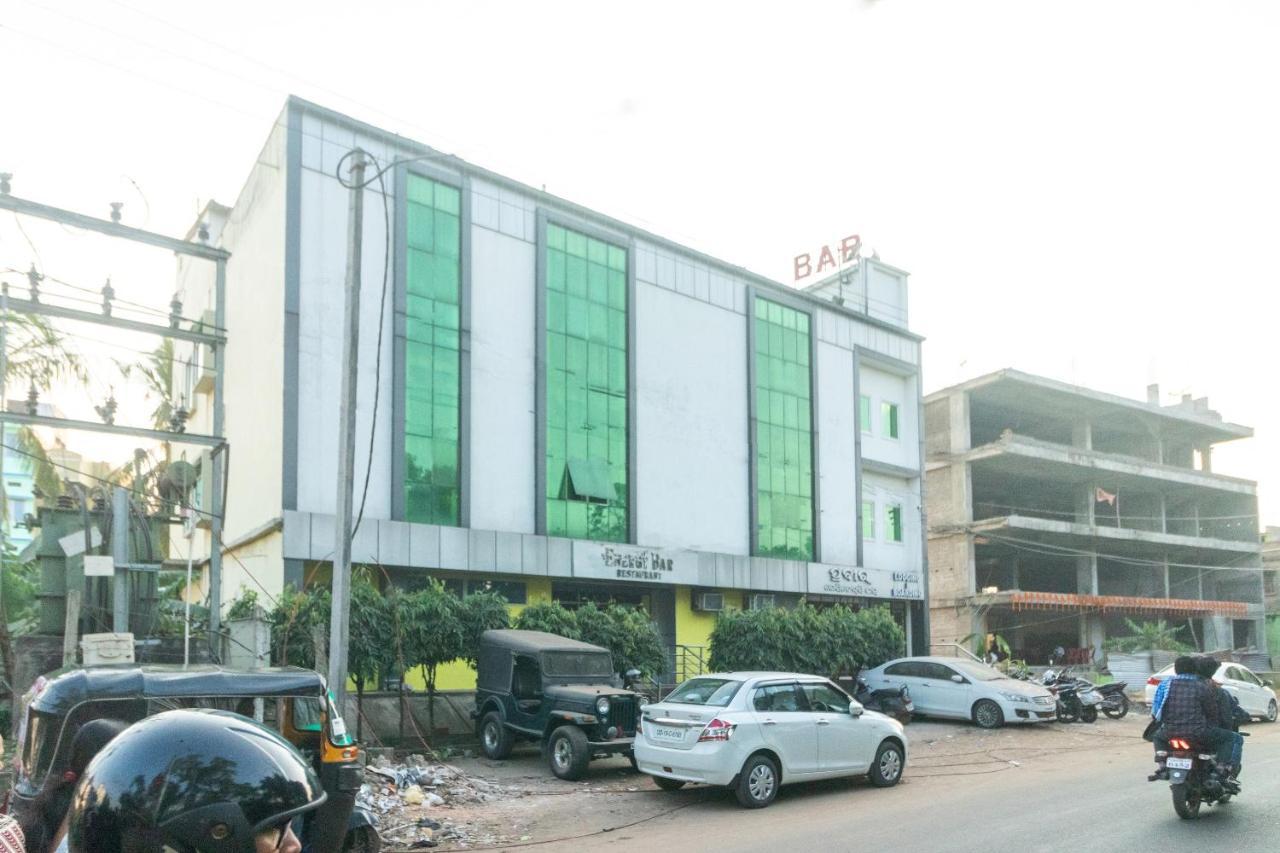 Spot On Prabir Residency Inn Urāli 외부 사진